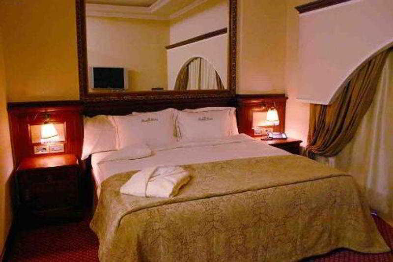 Boutique Palace Hotel Bakú Habitación foto